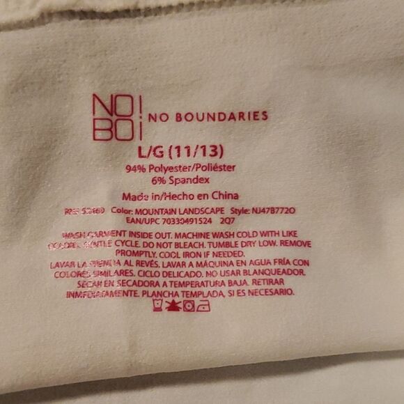 No Boundaries Scenic Design Leggings 11/13 - Picture 6 of 9